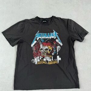 Metallica Graphic T-Shirt